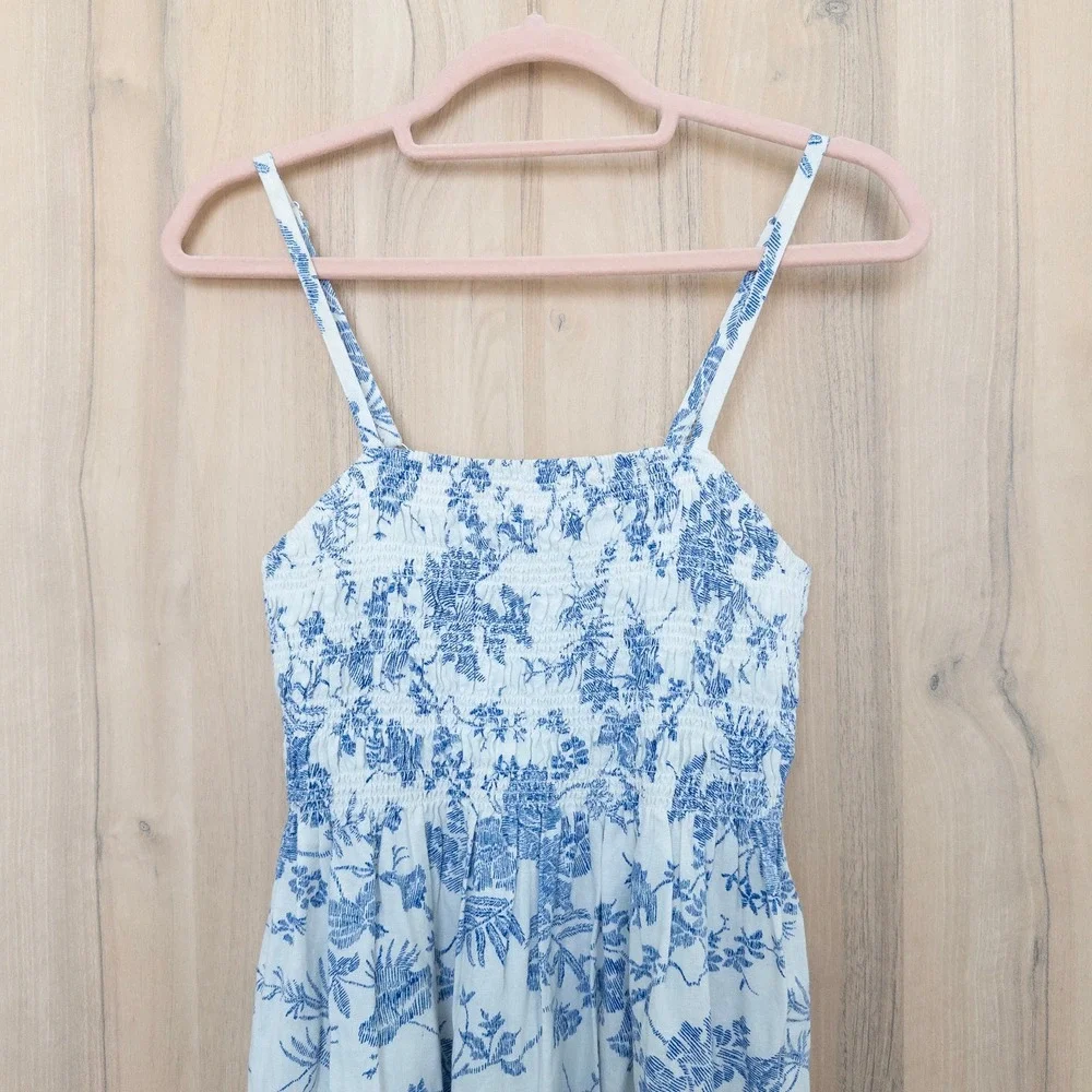 Universal Thread Floral Linen Blend Sundress XS Blue Smocked Cottage Coastal - Picture 2 of 8